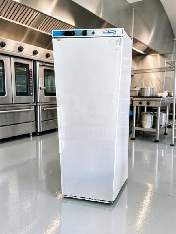 KoolMore KM-FMD12WH commercial reach-in freezer, 12 cu. ft., white, manual defrost, elite condition, fully tested.