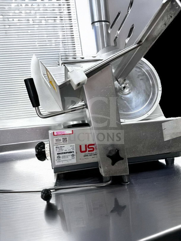 Bizerba GSP HD commercial meat slicer, pristine condition, 120V, heavy-duty, missing blade cover, fully tested.