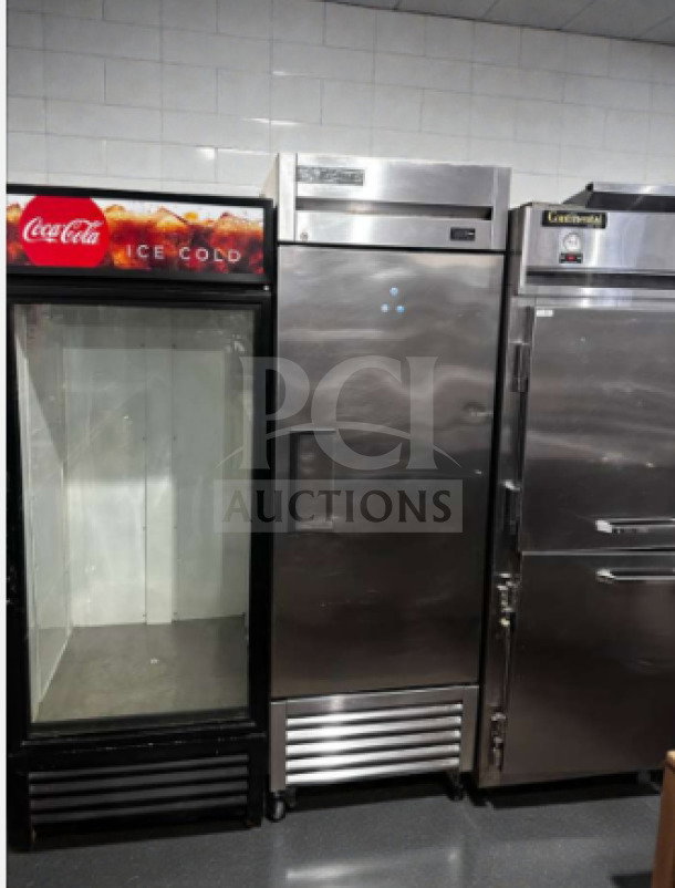 True T-23-HC 27" solid door reach-in refrigerator in prime condition, fully tested and operational. Model TRUE-L-RI-1018.