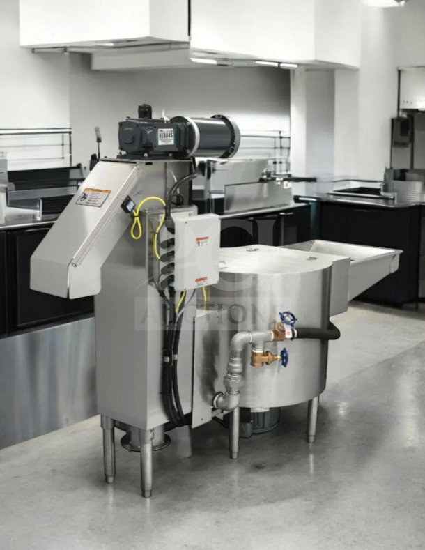 Hobart WPS-1260 Waste Pro Pulper/Extractor System, superb condition, 208/230V, fully tested and working, industrial setting.