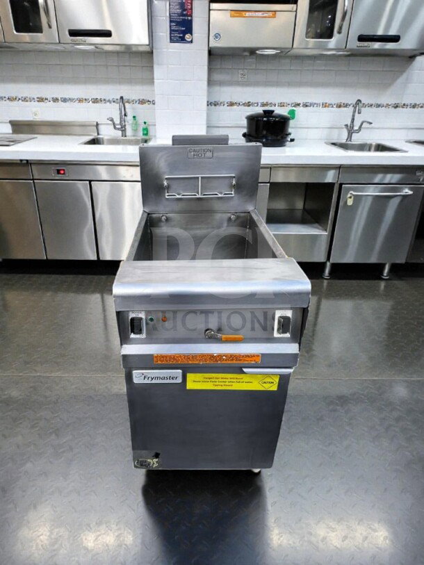 Frymaster GWCSC commercial gas pasta cooker, 15-gallon, 80,000 BTU, NSF/CSA certified, exceptional condition, fully tested.