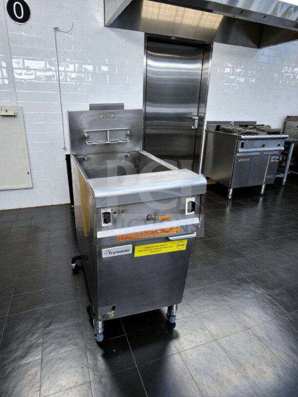 Frymaster GWCSC gas pasta cooker, 15-gallon, 80,000 BTU, stainless steel, NSF/CSA certified, excellent condition, fully tested.