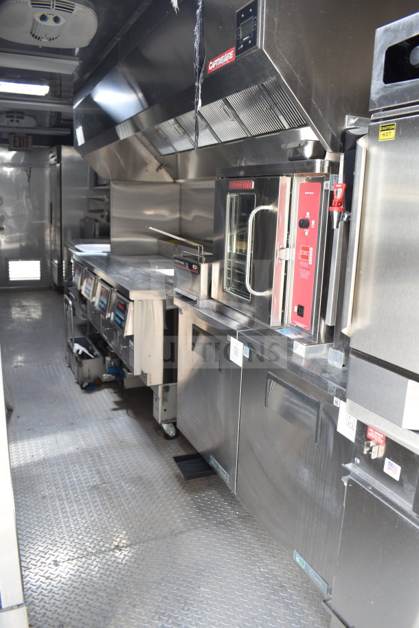 2021 Texino 28ft cooking trailer with Ultrafryer Ultrastat23, CaptiveAire hood, True Refrigeration suite, mint condition.
