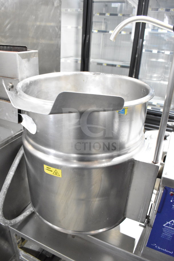 Cleveland KET-12-T 12-gallon tabletop kettle; electric, 440-480V, stainless steel, tilting, steam jacketed, excellent condition.