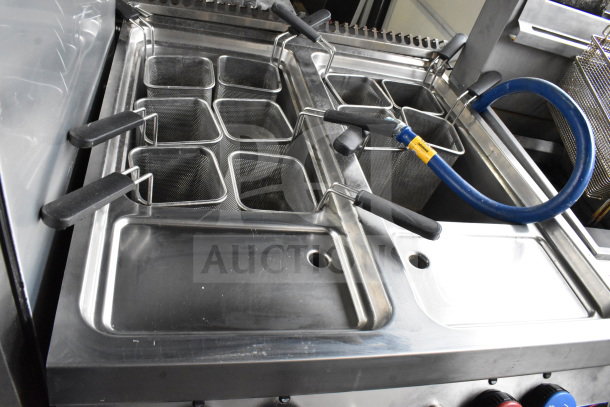 Axis AX-GPC2WB 21.2 Gallon Pasta Cooker, two bay, natural gas, 100,000 BTU, stainless steel, excellent condition.
