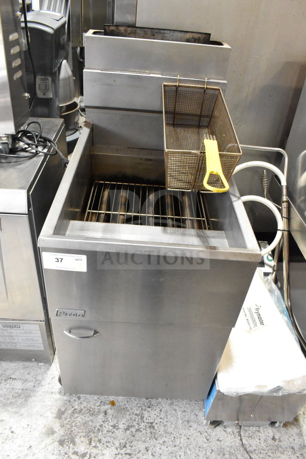 2018 Pitco Frialator 65C deep fat fryer, 65 lb capacity, natural gas, 150,000 BTU, on casters, commercial use.