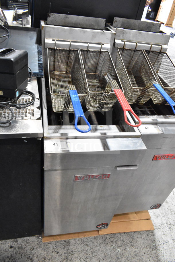 Vulcan LG400-1 commercial gas fryer, 120,000 BTU, stainless steel, with fry baskets; used condition.