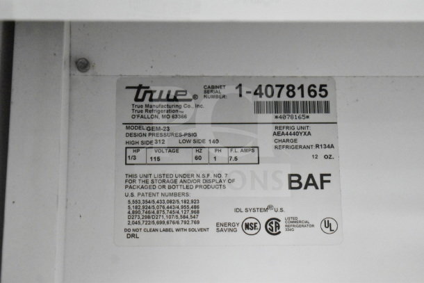 Label of True GEM-23 Commercial Cooler Merchandiser, 115 volts, 1-phase, includes serial number, model, and specifications.