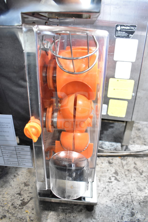 Vevor 2000E4 Commercial Citrus Juicer, 110V, 1 Phase. Transparent casing, orange components, visible power specifications.