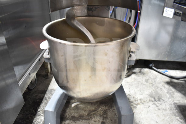 Hobart D300T 30 Quart Planetary Dough Mixer with bowl and dough hook, 200V, 3 phase, used condition.
