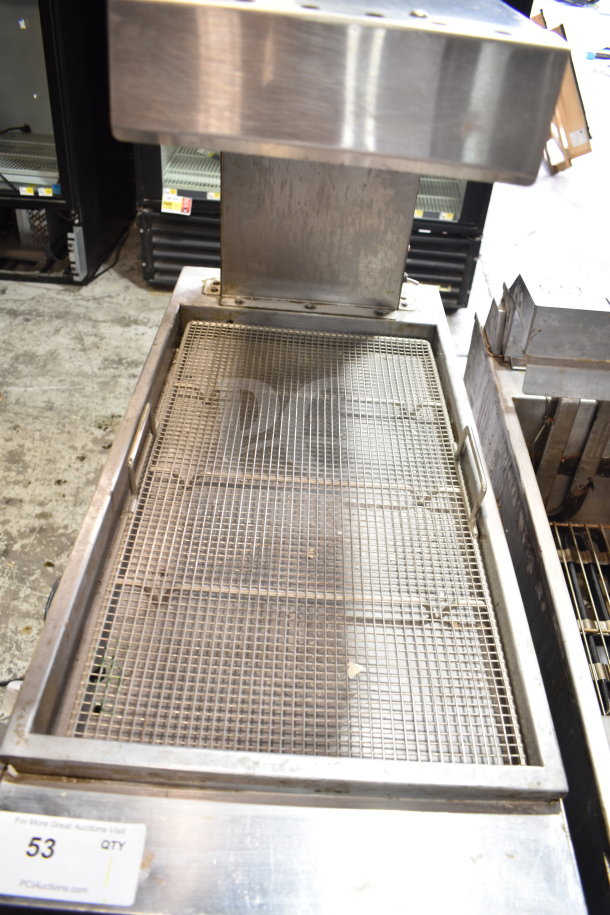 Marshall Air Systems AP8D electric dumping station on casters, 120V, 1 phase. Features stainless steel construction.