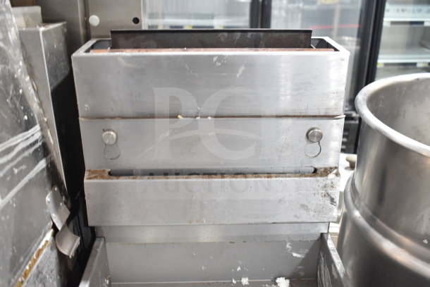 2023 Pitco Frialator SG14 commercial fryer, natural gas, 110,000 BTU, stainless steel, floor style, used condition.