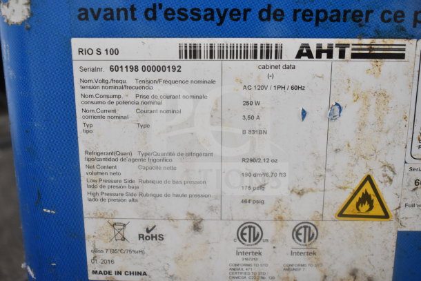 AHT RIO S 100 commercial chest freezer label showing specifications: 115V, 1 phase, 250W, refrigerant R290.