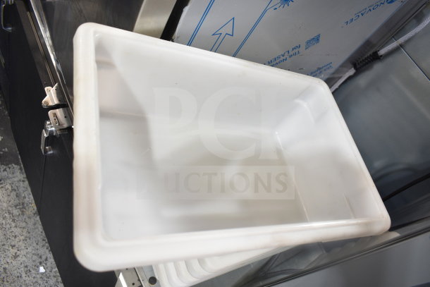 Winco PFHW-6 white poly bin, durable material, clean condition, ideal for storage. Auction lot of 6 bins.