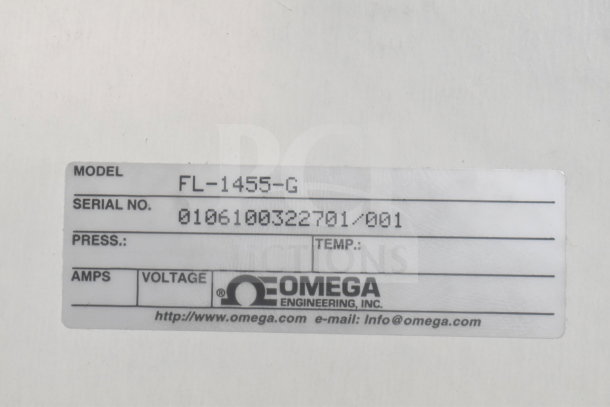 Omega FL-1455-G flowmeter, model label visible with serial number 0106100322701/001, Omega Engineering branding.