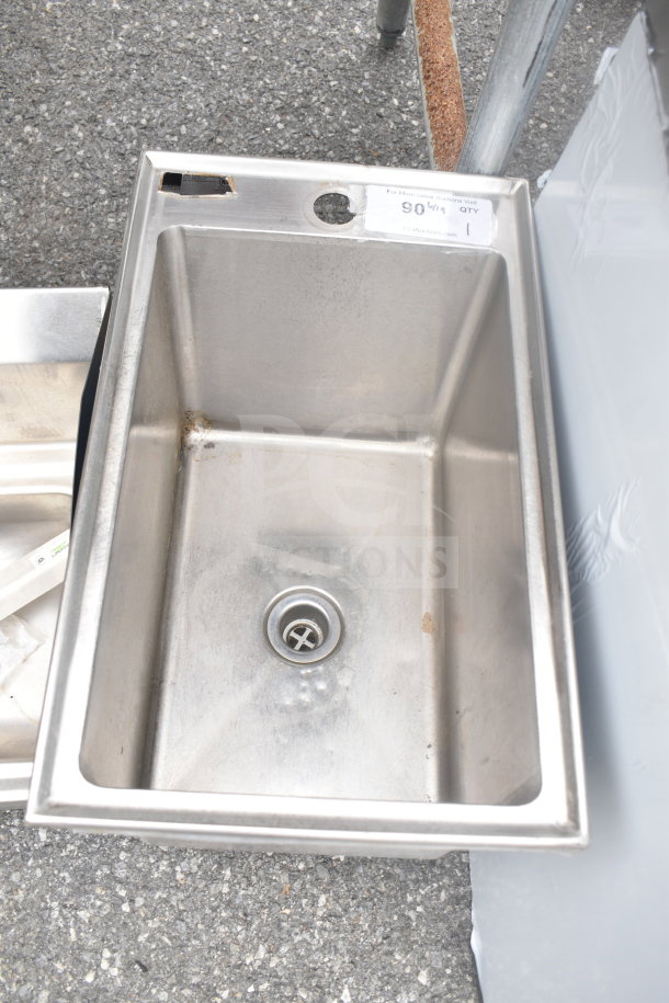 Elkay Single Bay Drop-In sink, stainless steel, pre-owned, with visible label. Round drain and faucet hole present.
