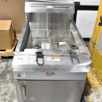BRAND NEW SCRATCH AND DENT! 2025 Cooking Performance Group FCPG30 30 lb. Countertop Fryer, 53,000 BTU, visible minor dents.