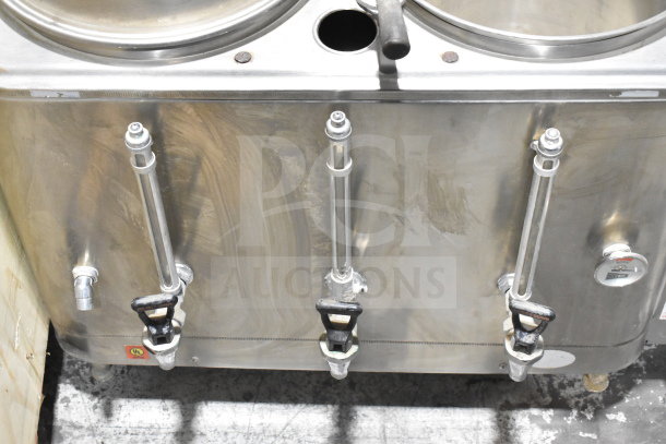 Cecilware Commercial Countertop Hot Tea Urn, stainless steel, 120 Volts, 1 Phase, with spigots, thermometer, and UL label.