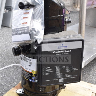 BRAND NEW Emerson ZF34K5E-TFD-960 Compressor, Copeland Scroll, with diagnostic panel, mounted on wooden pallet, scratch and dent.