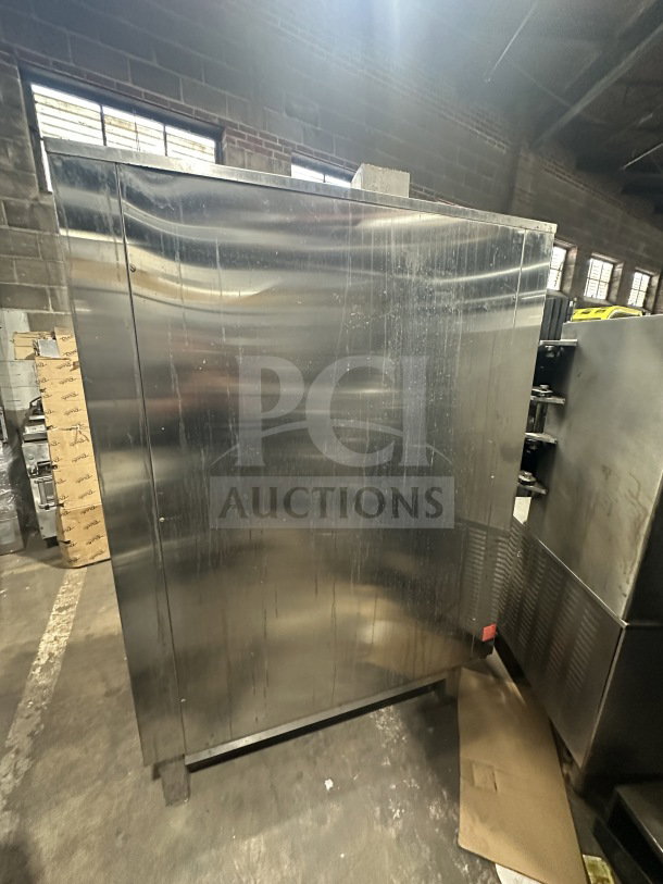Alto-Shaam Combitherm 2020G gas combi convection oven, stainless steel, roll-in rack, fair condition, on legs.