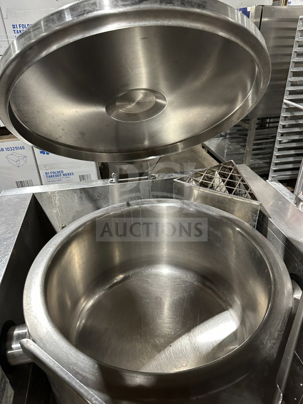 Electrolux Commercial ProThermetic Sprint gas tilting boiling pan, model CKU5HOEOOOO, stainless steel, on legs, open lid.