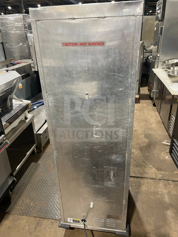 Avantco 177HPU1836 stainless steel heated proofing cabinet with glass door, pan slides, on casters, 120V, SN: 201801-02406.