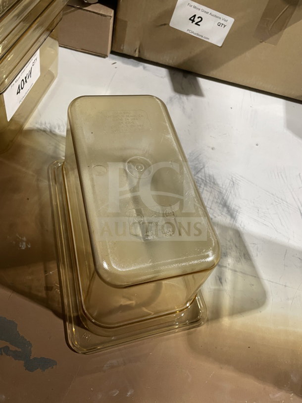 Cambro polycarbonate high heat food pan in yellow, Model 631-1, clear condition. Ideal for commercial use.