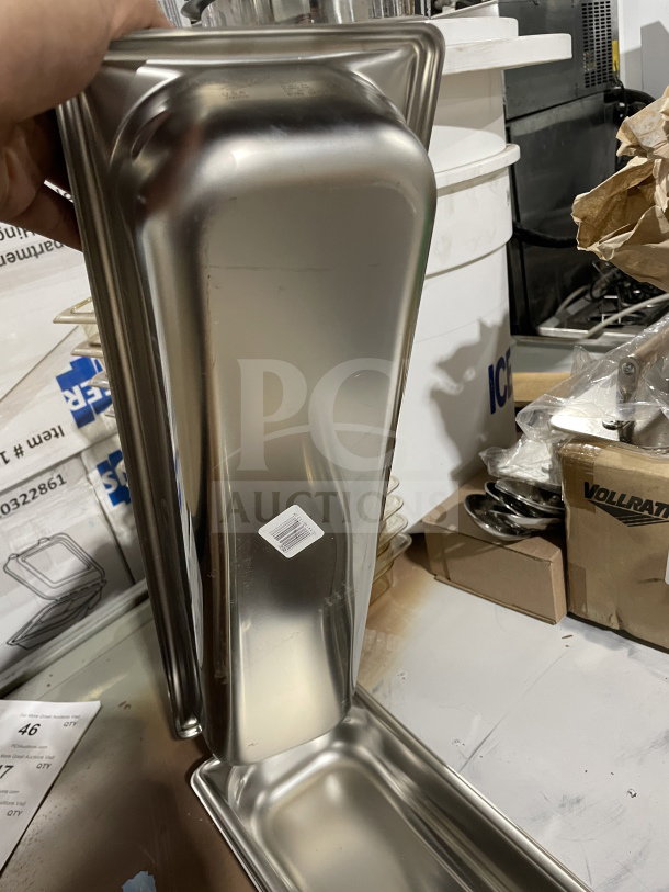 Brand new Vollrath 90322 full size steam pan, stainless steel, in pristine condition with factory label visible.