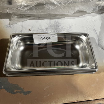 Brand new Vollrath stainless steel full-size steam pan, model 90322, with a label. Ideal for commercial use.