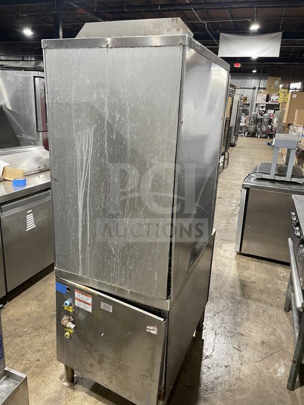 Vulcan C24GA10 commercial stainless steel convection steamer, dual cabinet, natural gas, on legs, used condition.