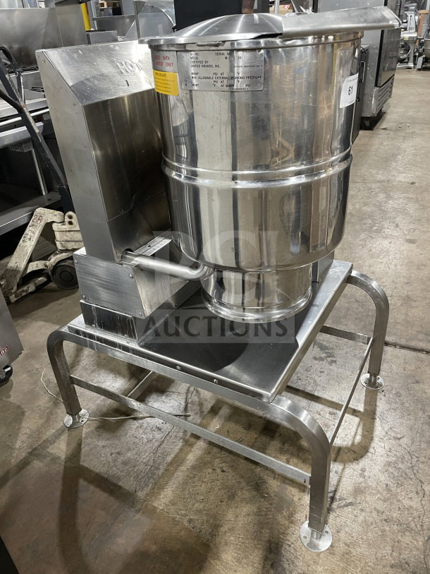 Groen TDH-48 stainless steel tilting soup kettle on stand, natural gas powered, SN: 93724, excellent condition.