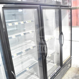2018 True GDM-72F-HC 3-door freezer merchandiser, tested, 115/208-230V, single phase, used, excellent condition.