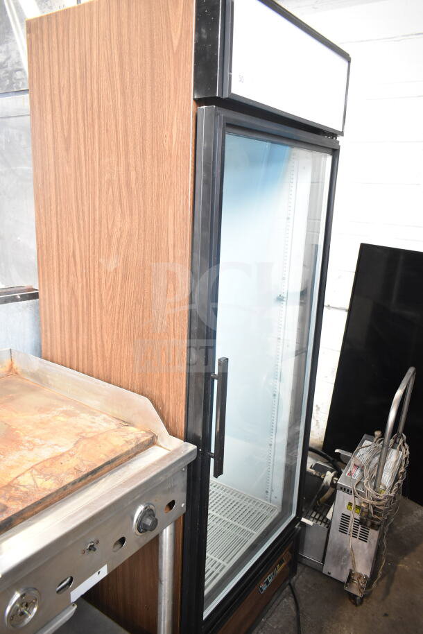 True GDM-19 Commercial Single Door Reach In Cooler; wood finish, glass door, 115V, 1 phase. Good condition.