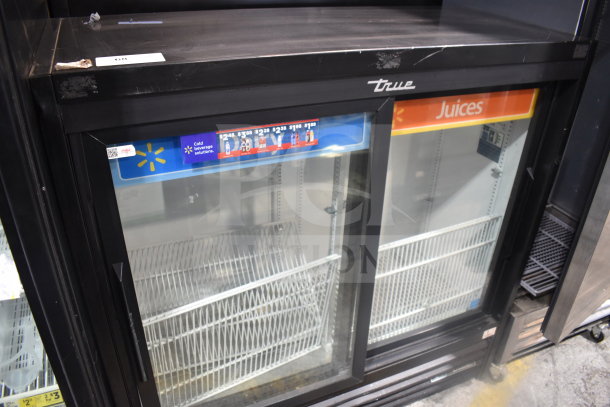 2019 True GDM-41SL-48-HC-LD commercial cooler, 2 glass doors, good condition, 115V, 1 phase, True branding visible.