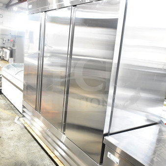 Brand new Avantco 178SSUD3R 3-door reach-in freezer, 115V, 1 phase, slight scratches, commercial use, 2026 model.