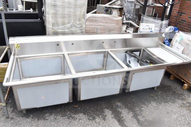 Regency 600S3242418R commercial 3-bay sink, right drain board, no legs, brand new with minor scratches.