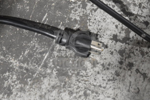Brand new Avantco CPBTR66B bun toaster power cord. Scratch and dent condition. 208 volts, model 177CPBTR66B.