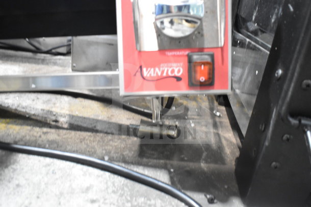 Avantco CPBTR66B compact vertical bun toaster, brand new scratch and dent, 208 volts, model 177CPBTR66B, red panel.