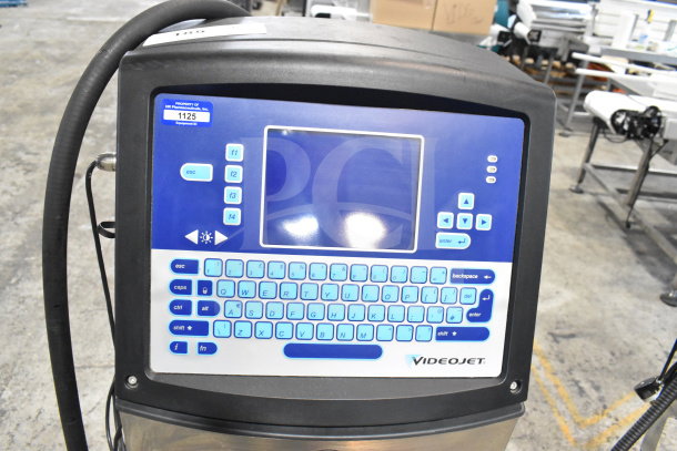 Videojet 1220 inkjet coding machine with full control panel, 100-240V, 1 phase. Display shows Equipment ID 1125.