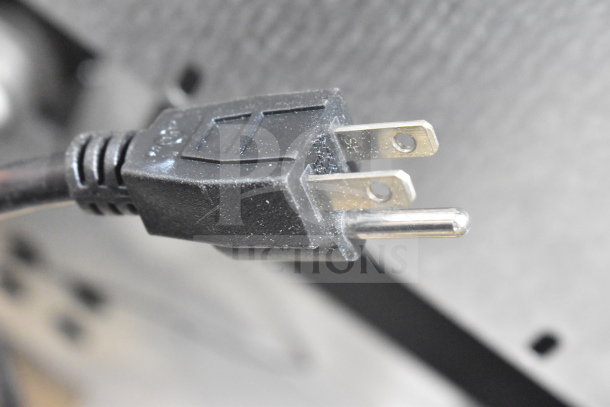 Plug for the Vulcan 36C-6BP Endurance range, showcasing a standard two-prong electrical connector.