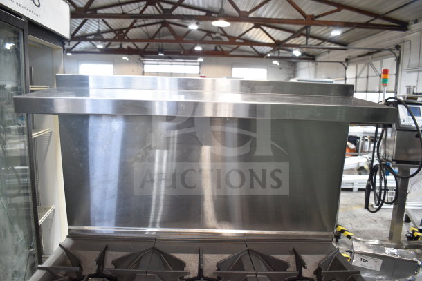 BRAND NEW Vulcan 36C-6BP, 6-burner 36" propane range with convection oven. Scratch and dent condition, 215,000 BTU.