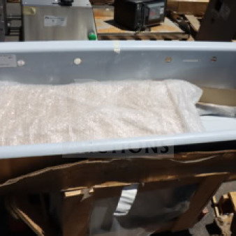 Regency 600FHDMS1848 48" x 17.5" hand sink for 8" center faucets, mint condition, visible scratch-n-dent packaging.