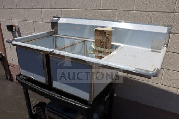 Regency 600S2182418R double bowl sink, 18" x 24" x 14", right drainboard, 16-gauge, brand new, out of box.