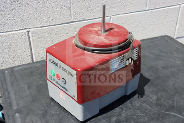 Robot Coupe R2 Dice food processor, new scratch-n-dent, gray bowl, 2 hp motor, model R 2 Dice Ultra Series D, serial 9472131003S-08.