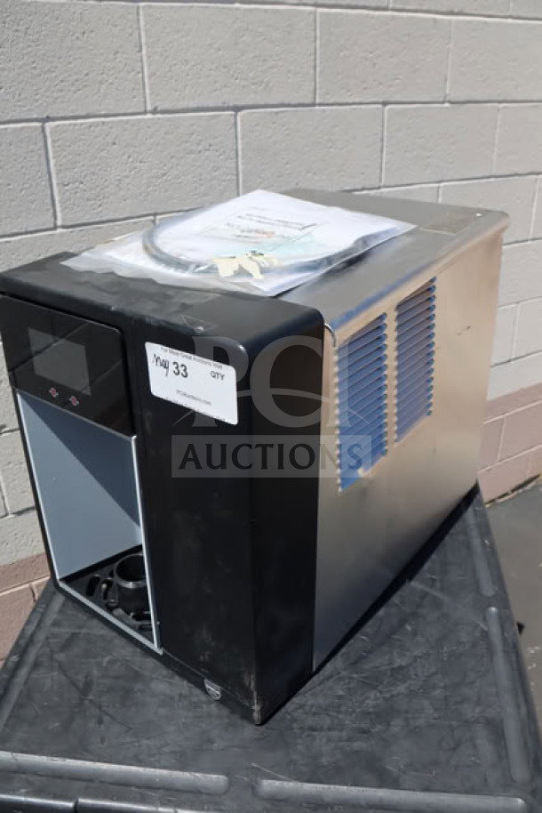 BRAND NEW Follett 7CI114A-IW-NF-ST-00 air-cooled countertop ice maker, scratch-n-dent, 7 lb bin, 115V, with visible label.