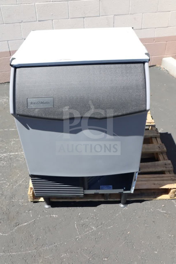 Brand new Ice-O-Matic ICEU220FA ice machine, 24.5" undercounter design, 115V, 238 lb capacity, 70 lb bin, slight scratch-n-dent.