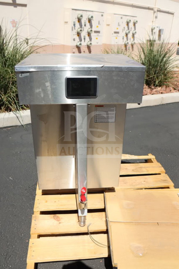Curtis G4TP2T10A3100 G4 ThermoPro twin coffee brewer, stainless steel, scratch-n-dent, 220V, new condition, S/N: 15080581.