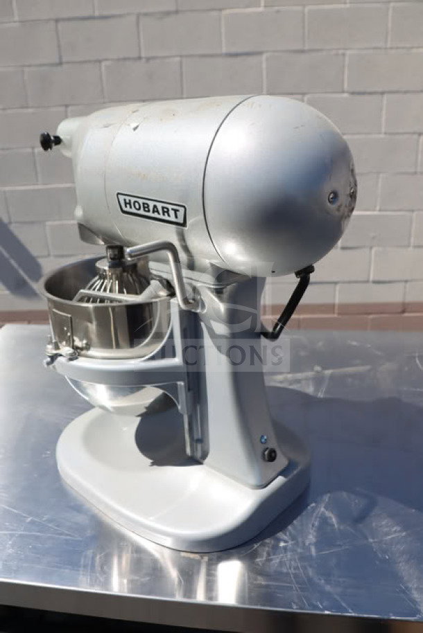 Brand new Hobart N50-60 5 Qt. mixer with scratch-n-dent casing, standard accessories, 120V, 1/6 hp.