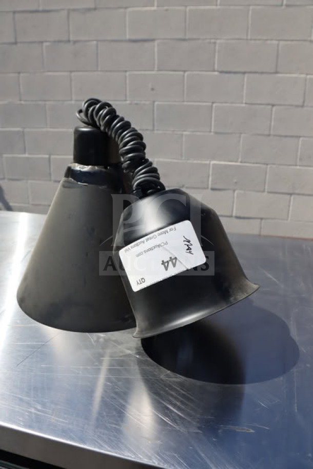 BRAND NEW Hanson Heat Lamps 400-RET-BK retractable ceiling mount, black finish, 115V, 250W, S/N: 986-N.