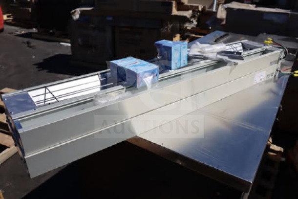 Nemco 6150-48-SL 48" Infrared Strip Warmer, brand new scratch-n-dent, with on/off toggle controls and lights, 208V, 1,220W.